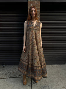 Cinnamon Girl Sleeveless dress