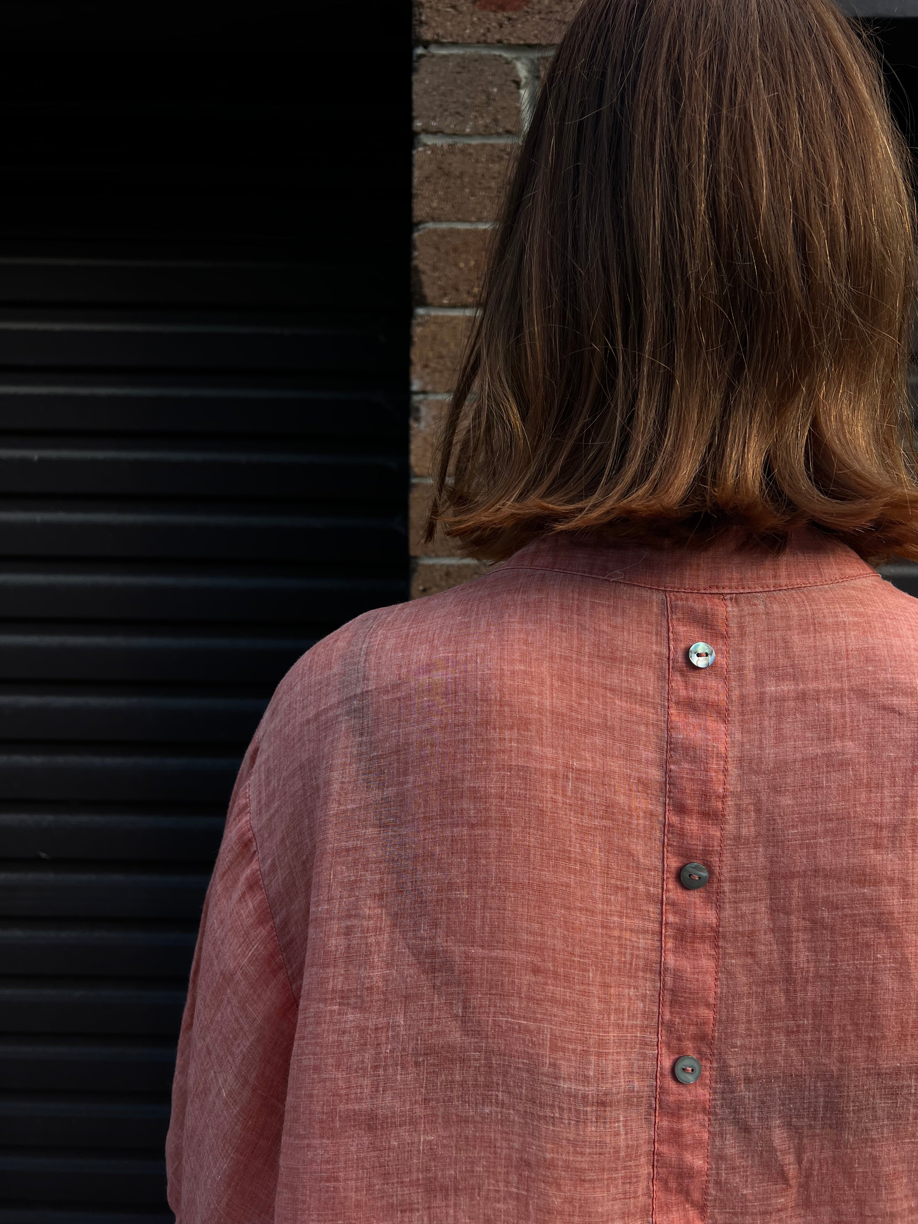 Fine Linen Balloon Sleeve Blouse